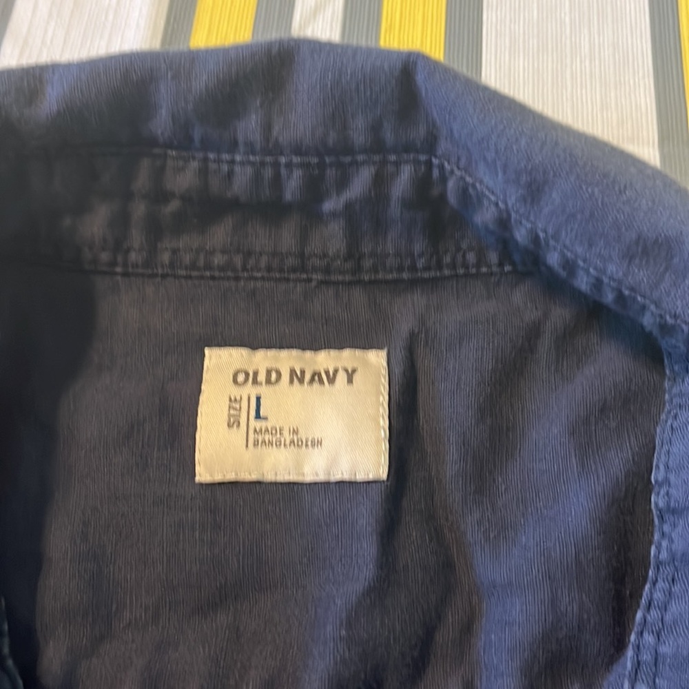 Old Navy - Picture 2 of 3
